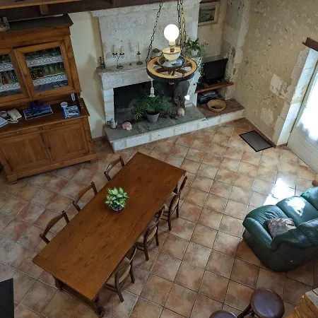 Casa di campagna Charmante Maison En Pierre Avec Jardin Et Cheminée à - Fr-1-653-116 *