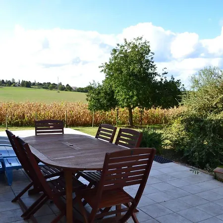 Charmante Maison En Pierre Avec Jardin Et Cheminée à - Fr-1-653-116 Bellon